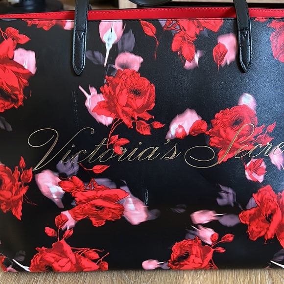 Large Tote - Picture 7 of 16